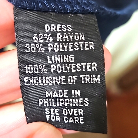 BCX Navy Blue Cold Shoulder Flowy Dress Size Small - Picture 8 of 11